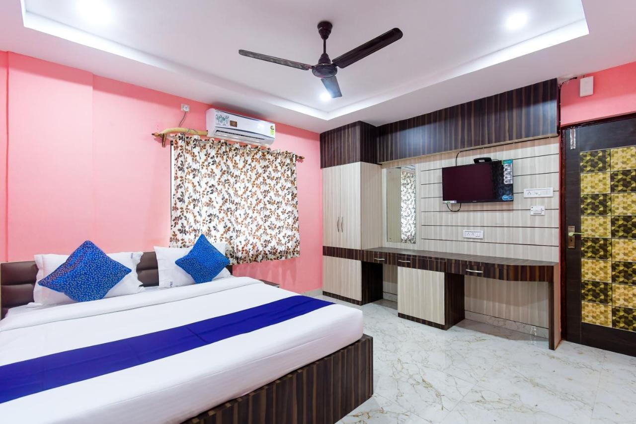 Hotel Blue Abedin Kolkata Exterior photo