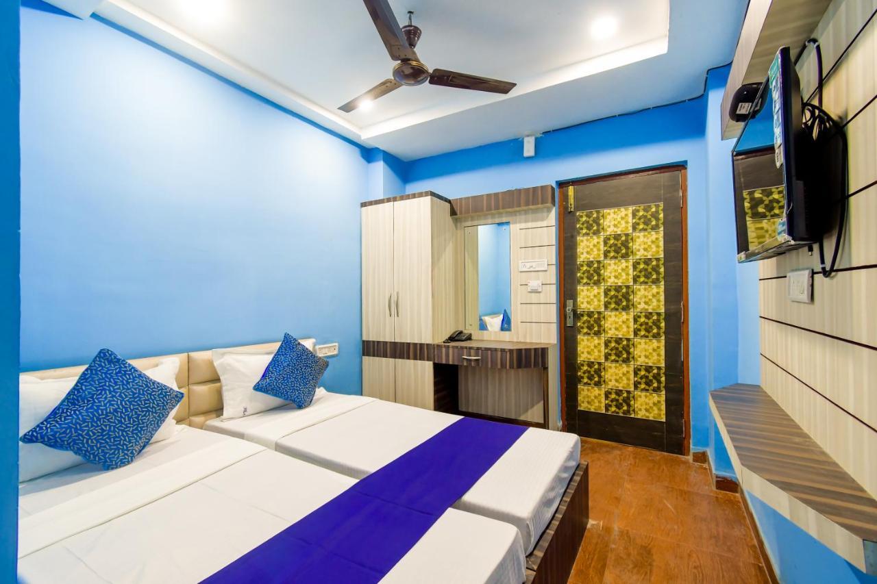 Hotel Blue Abedin Kolkata Exterior photo